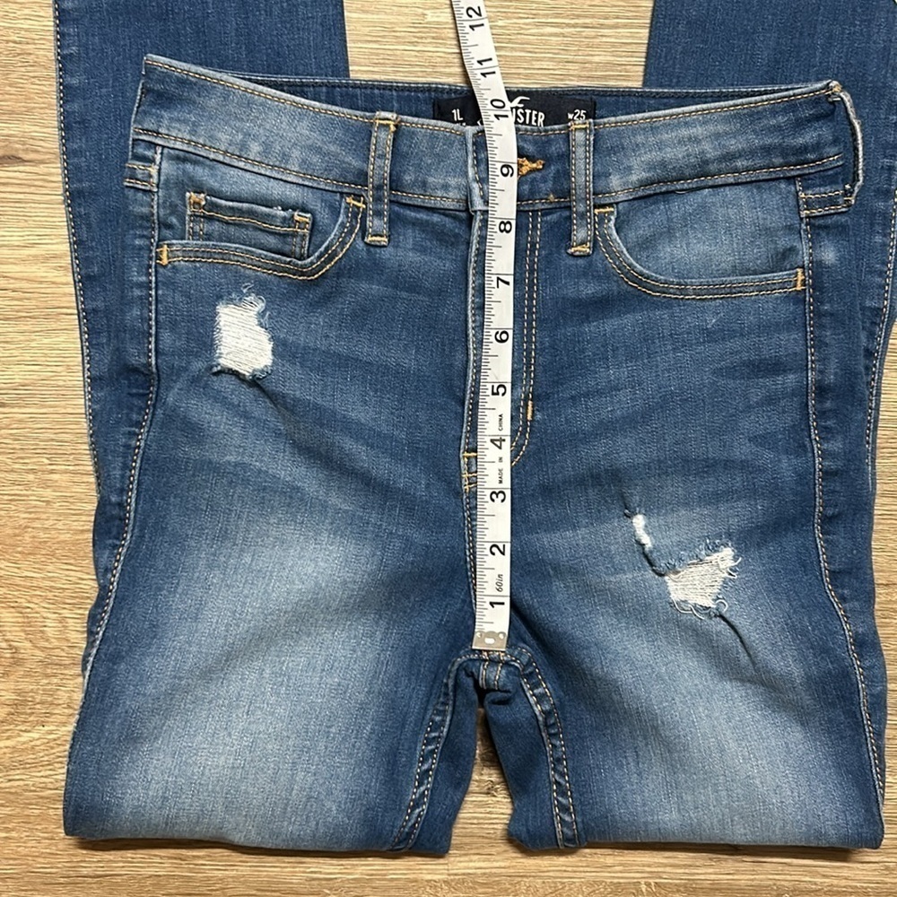 HOLLISTER High-Rise Skinny Jeans - Picture 5 of 9